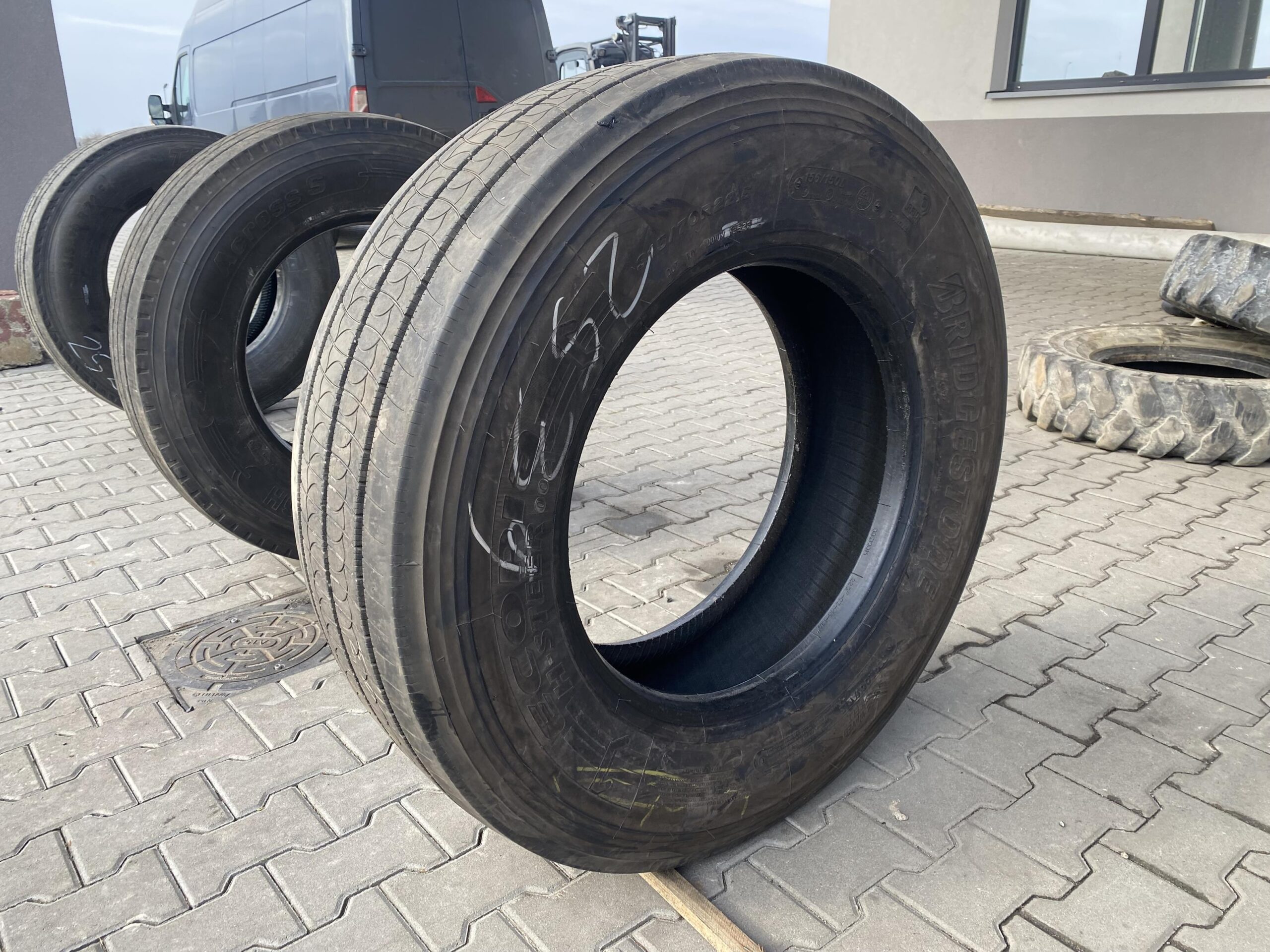 Opona ciężarowa 315/70R22.5 BRIDGESTONE H-STEER 002 ECOPIA / 10mm Opona ciężarowa 315/70R22.5 BRIDGESTONE H-STEER 002 ECOPIA / 10mm