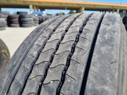 Opony ciężarowe 385/65R22.5 BRIDGESTONE R-STEER 001+ / 10-11mm