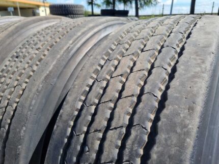 Opony ciężarowe 385/65R22.5 BRIDGESTONE R179+ / 10-12mm