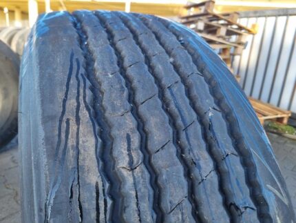 Opony ciężarowe 385/65R22.5 BRIDGESTONE R179+ / 11-12mm