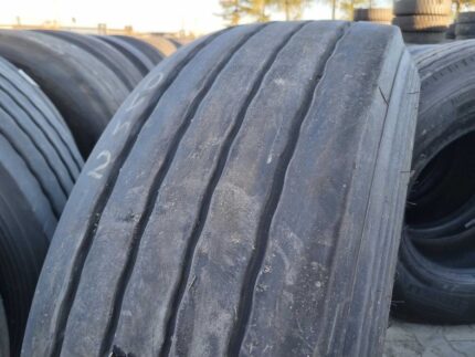 Opony ciężarowe 385/65R22.5 FORMULA TRAILER / 8-9mm