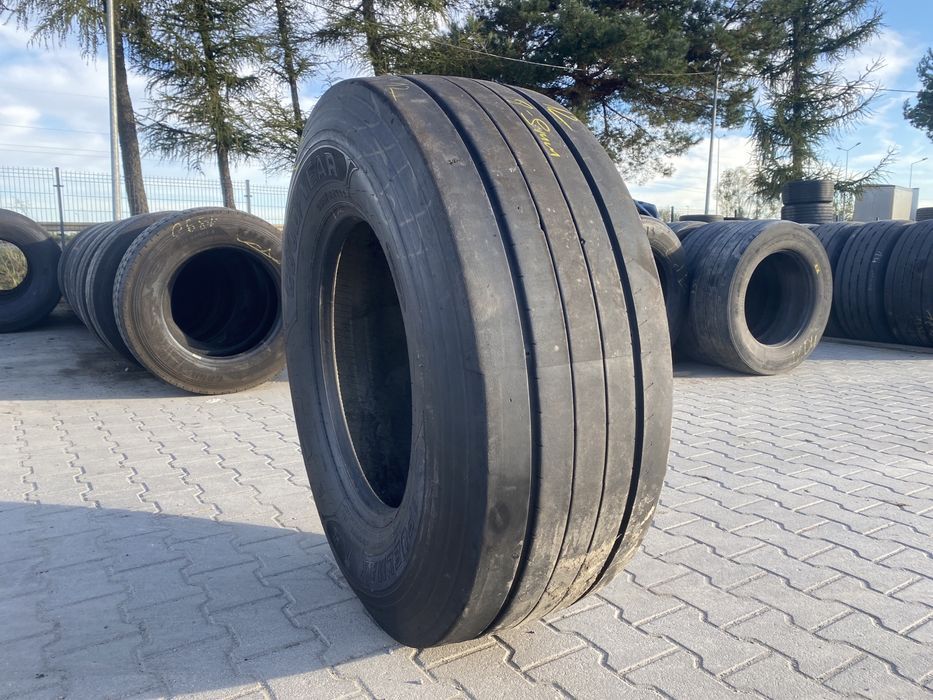 Opony ciężarowe 385/65R22.5 GOODYEAR FUELMAX T / 8-9mm Opony ciężarowe 385/65R22.5 GOODYEAR FUELMAX T / 8-9mm