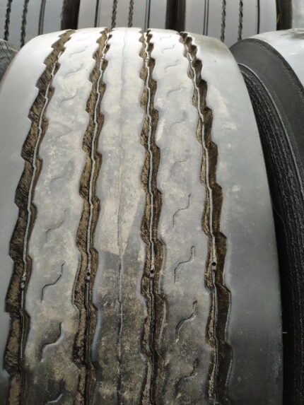  Opony ciężarowe 385/65R22.5 MICHELIN XMULTI T / 70-90% bieżnika