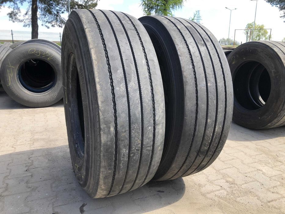 Opony ciężarowe 385/65R22.5 PIRELLI FH:01 ENERGY / 8-10mm Opony ciężarowe 385/65R22.5 PIRELLI FH:01 ENERGY / 8-10mm