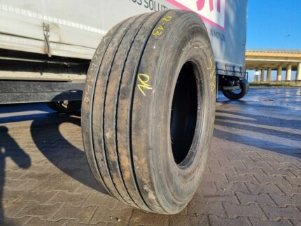 Opony ciężarowe 385/65R22.5 UNIROYAL TH40 / 12-13mm