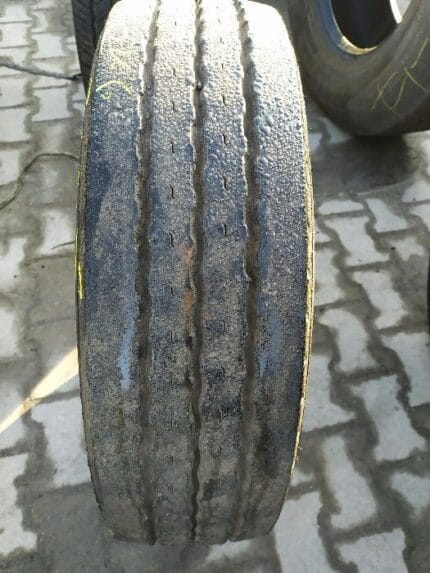 Opona ciężarowa 215/75R17.5 GOODYEAR REGIONAL RHT II / 9-10mm