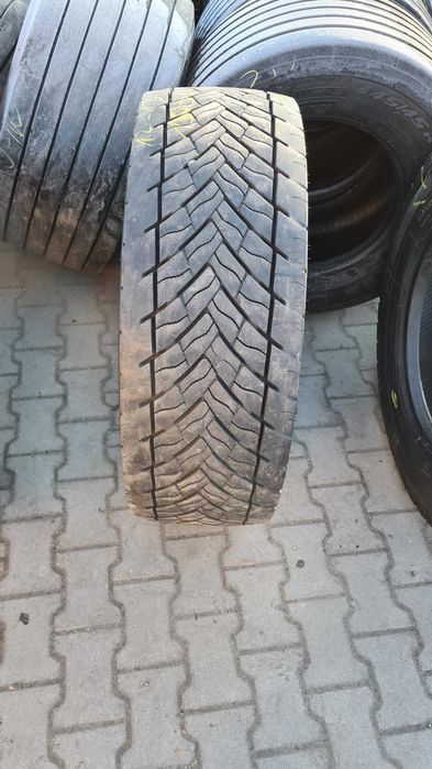  Opony ciężarowe 315/60R22.5 GOODYEAR KMAX D / 12-13mm