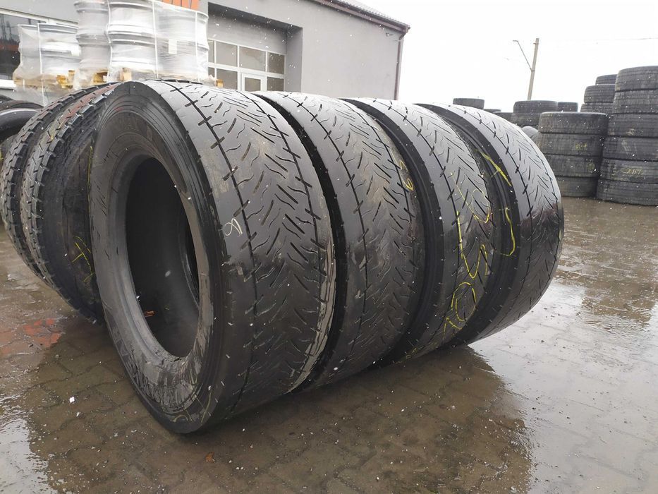 Opony ciężarowe 315/60R22.5 GOODYEAR KMAX D / 8-10mm Opony ciężarowe 315/60R22.5 GOODYEAR KMAX D / 8-10mm