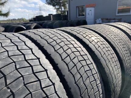 Opony ciężarowe 295/60R22.5 CONTINENTAL HD HYBRID / 6-9 mm