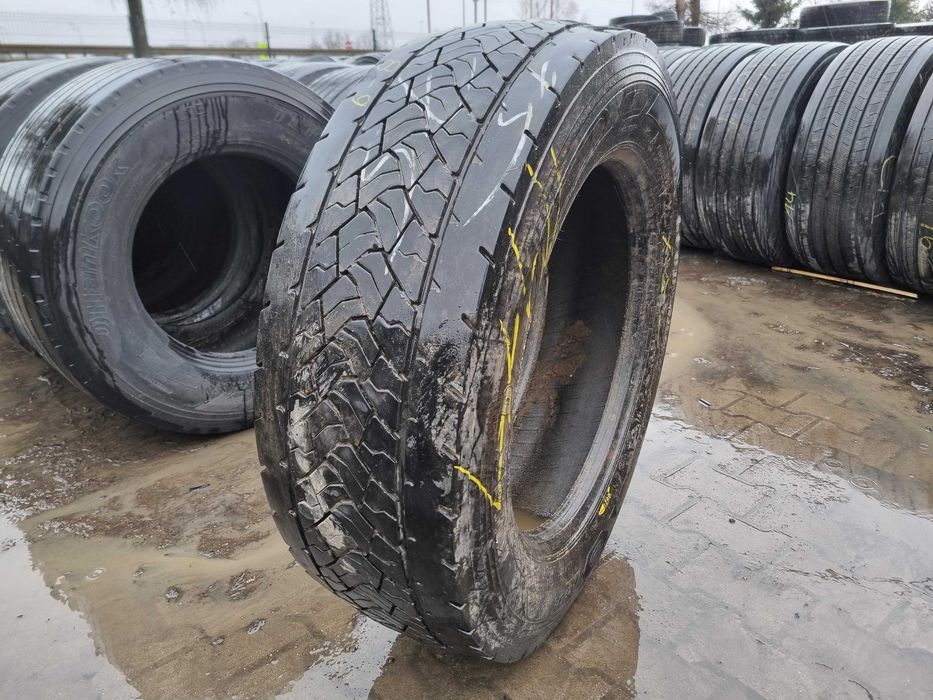 Opony ciężarowe 295/60R22.5 GOODYEAR KMAX D / 6-8mm Opony ciężarowe 295/60R22.5 GOODYEAR KMAX D / 6-8mm