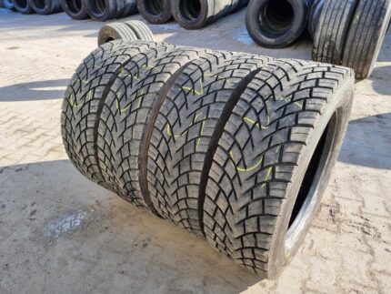  Opony ciężarowe 295/60R22.5 GOODYEAR ULTRA GRIP MAX D / POGŁĘBIANE