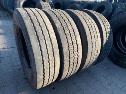  Opony ciężarowe 215/75R17.5 MICHELIN XTE2 / 8-11mm