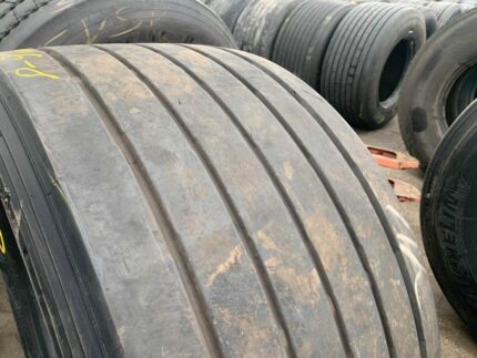 Opony ciężarowe 435/50R19.5 GOODYEAR KMAX T / 8-9mm