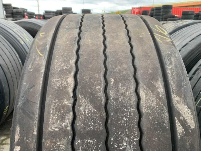 Opony ciężarowe 435/50R19.5 CONTINENTAL CONTI HYBRID HT3 / 9-10 mm