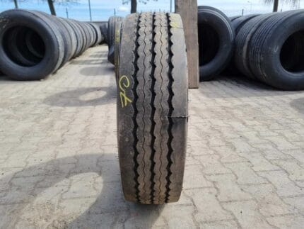 Opona ciężarowa 215/75R17.5 PIRELLI ST:01 / 100% bieżnika