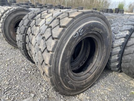 Opona do wózków widłowych 12.00-20 HAULER-LT WIDE WALL / 80% Bieżnika