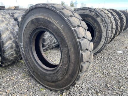 Opona do wózków widłowych 12.00-20 WESTLAKE NHS WIDE WALL / 70% Bieżnika