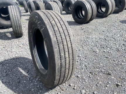  Opona ciężarowa 215/75R17.5 SEMPERIT RUNNER F2 / 8-9mm