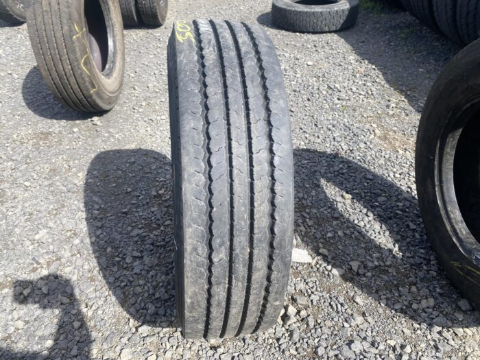 Opona ciężarowa 215/75R17.5 PIRELLI FR85 AMARANTO / 11mm