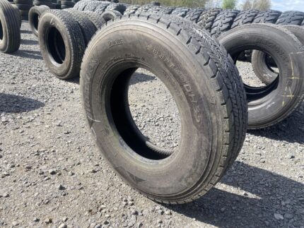 Opona ciężarowa 9.5R17.5 HANKOOK SMART FLEX DH35 / 10-11mm