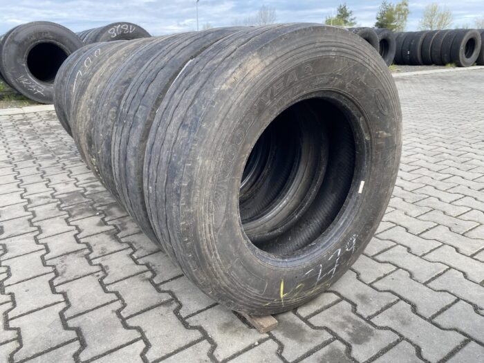 Opony ciężarowe 245/70R17.5 GOODYEAR KMAX T / 7mm