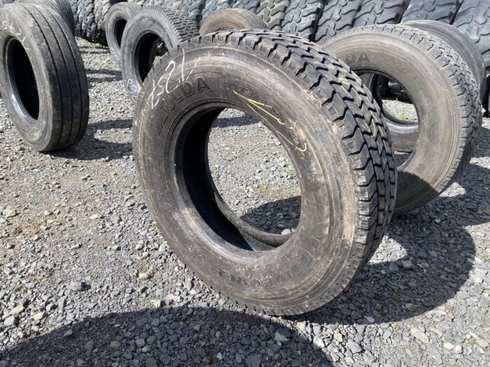 Opona ciężarowa 235/75R17.5 FULDA REGIOFORCE / 14-15mm