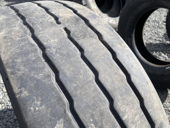 Opona ciężarowa 235/75R17.5 HANKOOK SMART FLEX TH31 / 7-8mm