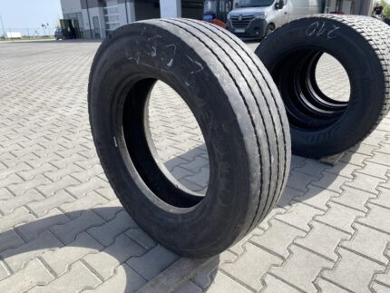 Opona ciężarowa 245/70R19.5 SEMPERIT EURO-FRONT / 7mm