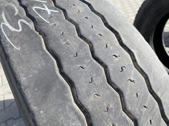 Opona ciężarowa 245/70R19.5 MICHELIN XTE2 / 7mm
