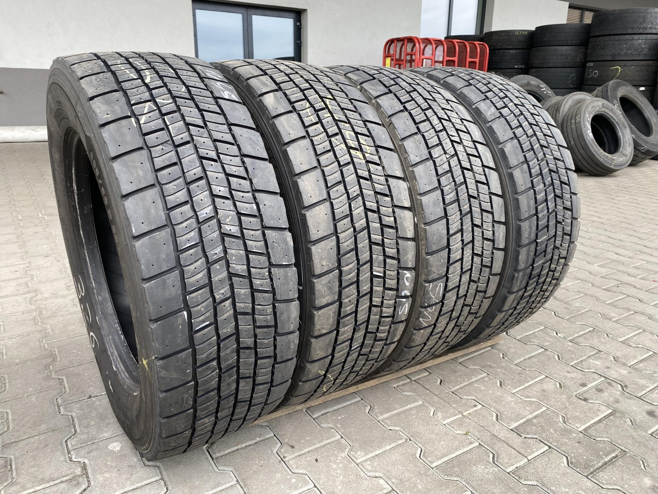 Opony ciężarowe 295/60R22.5 MICHELIN X LINE ENERGY D / Pogłębiane Opony ciężarowe 295/60R22.5 MICHELIN X LINE ENERGY D / Pogłębiane