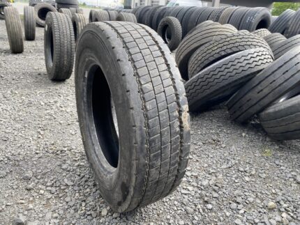  Opona ciężarowa 215/75R17.5 BARUM BD 200 ROAD / 9-10mm