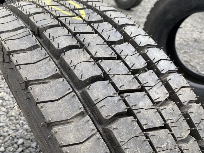 Opona ciężarowa 215/75R17.5 CONTINENTAL LDR1+ / 100% Bieżnika