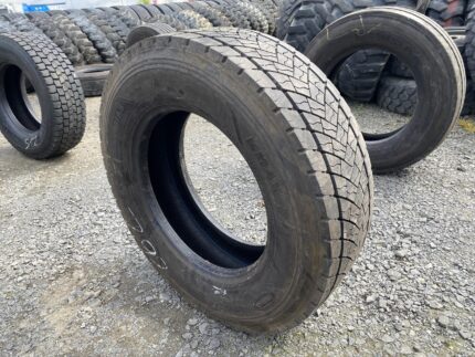 Opona ciężarowa 265/70R19.5 GOODYEAR KMAX D / 9-11mm