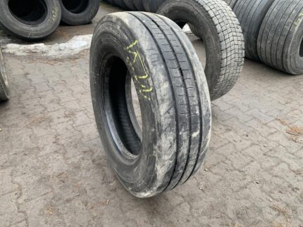 Opona używana ciężarowa przód 265/70R19.5 BRIDGESTONE R-STEER 002 / 8-9mm