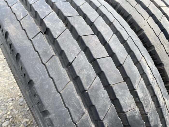 Opony ciężarowe 265/70R19.5 TOYO M1430 / 14mm