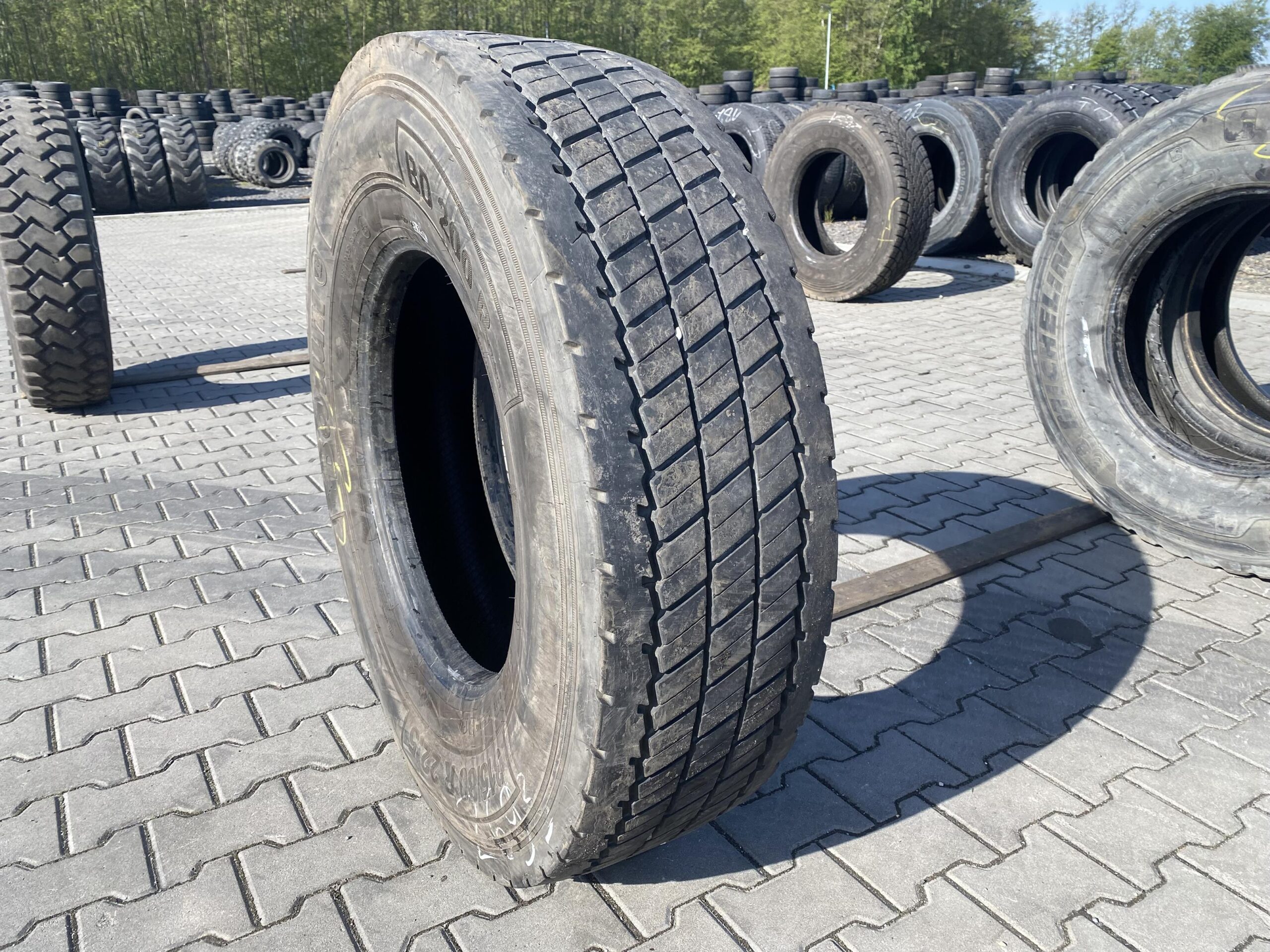 Opona ciężarowa 315/80R22.5 BARUM BD 200 ROAD / 9-11mm Opona ciężarowa 315/80R22.5 BARUM BD 200 ROAD / 9-11mm
