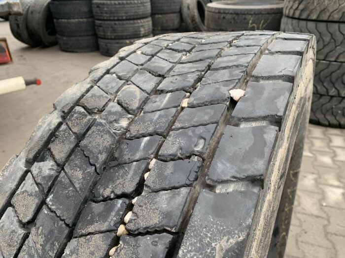 Opony ciężarowe  315/80R22.5 CONTINENTAL CONTI ECOREGIONAL HD3 / 9-13mm