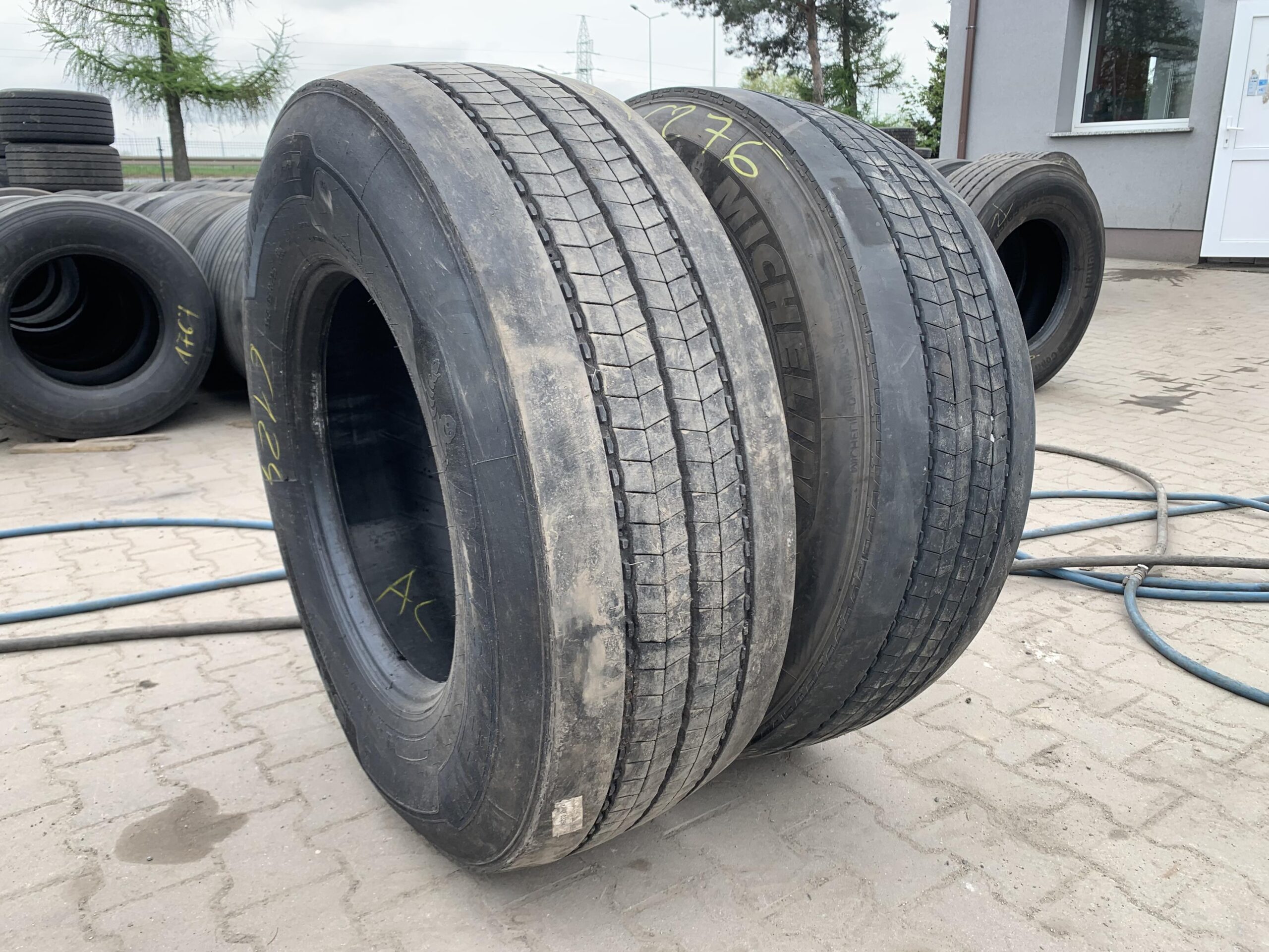 Opony ciężarowe 385/65R22.5 MICHELIN X MULTI Z / 8-10mm Opony ciężarowe 385/65R22.5 MICHELIN X MULTI Z / 8-10mm