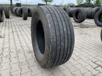  Opony ciężarowe 385/55R22.5  GOODYEAR KMAX T GEN-2 / 8-9mm