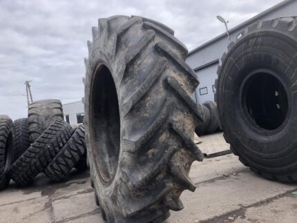  Opona rolnicza uniwersalna 18.4R38 VREDESTEIN SUPER GRIP RADIAL / 80% bieżnika