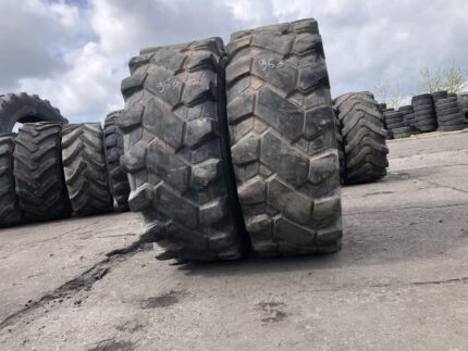 Opona rolnicza uniwersalna 400/70-20 16/70-20 CAMSO MPT753 / 60% bieżnika