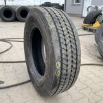  Opona używana do ciężarówki 265/70R19.5 GOODYEAR KMAX S / 7-9mm