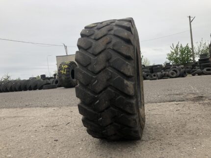 Opona rolnicza uniwersalna 500/70R24 FIRESTONE UTILITY / 40% bieżnika