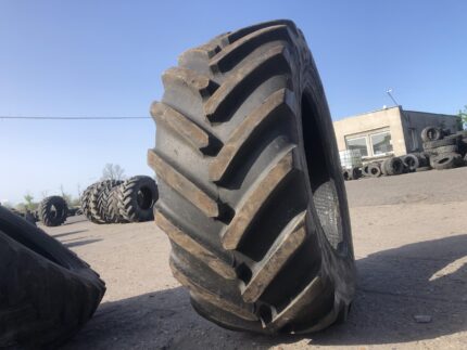  Opona do maszyn rolniczych 650/60R34 MICHELIN AXIOBIB / 90% bieżnika