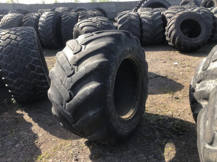 Opona do maszyn rolniczych 710/45-26.5 NOKIAN FOREST RIDER / 40% bieżnika