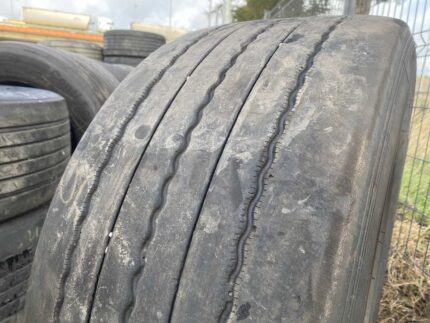 Opony ciężarowe 355/50R22.5 MICHELIN X LINE ENERGY Z / 6-8mm