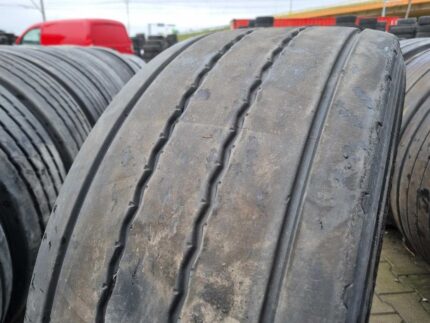 Opona ciężarowa 385/55R22.5 UNIROYAL TH40 / 7-9mm