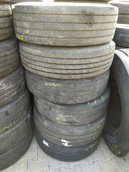 Opony ciężarowe 235/75R17.5 OPONY PRZODOWE, DUŻY WYBÓR Opony ciężarowe 235/75R17.5 OPONY PRZODOWE, DUŻY WYBÓR