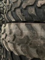 Opona przemysłowa wysokiej jakości 335/80R20 , 12.5R20 DUNLOP SP T9 / 90-100 % BIEŻNIKA