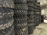 Opona przemysłowa wysokiej jakości 335/80R20 , 12.5R20 DUNLOP SP T9 / 90-100 % BIEŻNIKA